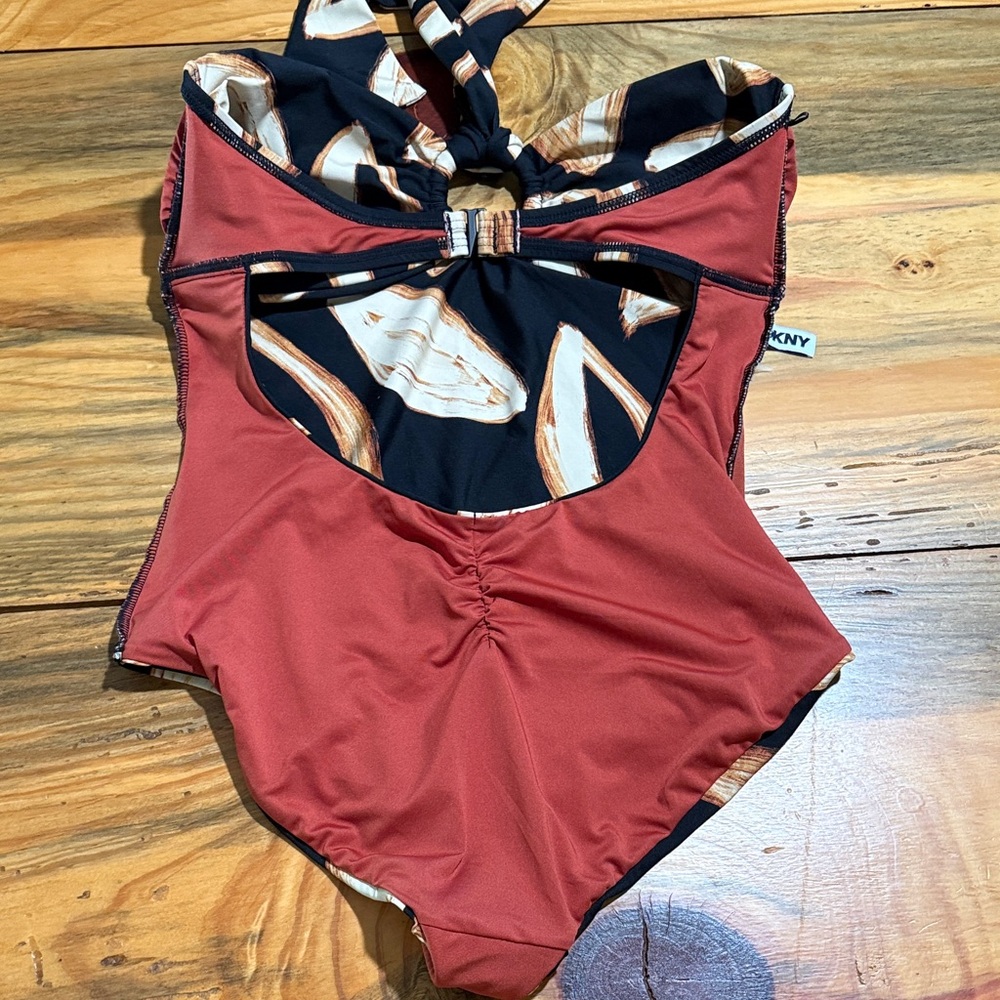 DKNY Black One-Piece Swimsuit with Cream & Brown Leaf Print, Women’s 8, NWOT - Picture 5 of 9
